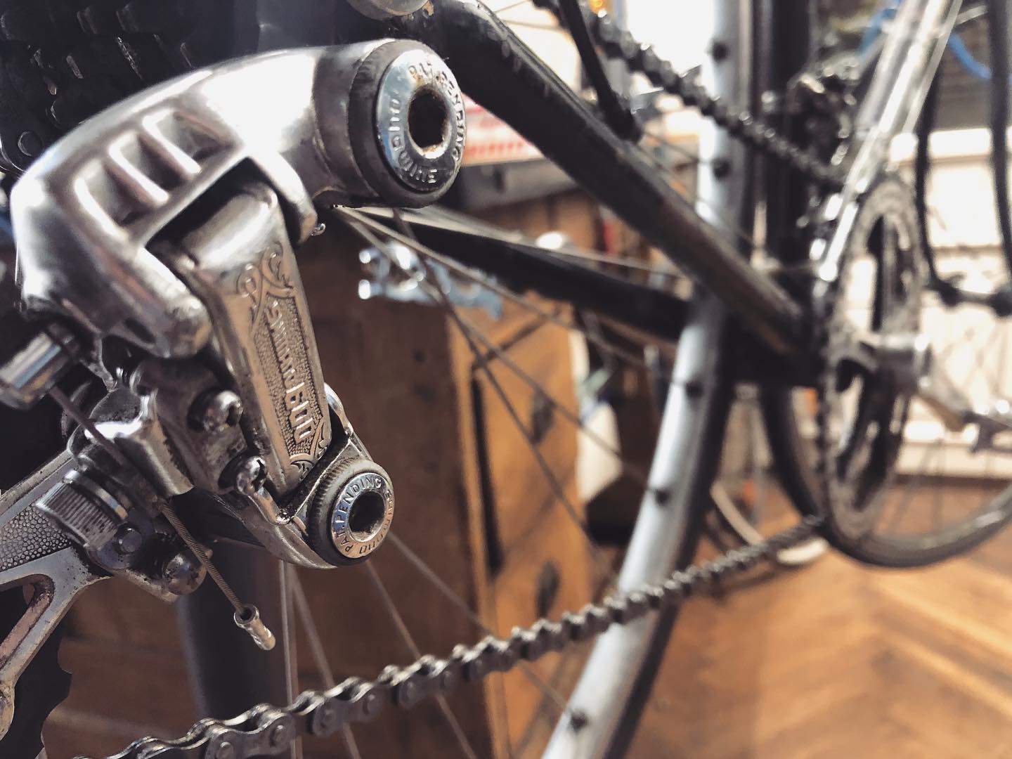 some nice bikes are coming in and going out 🚲
.
.
.
.
#vintagebike #shimano600 #bikerepair #bikerepairshop #feministbikeshop #bikeworkshop #cycling #bicycle #velopeaches #alsergrund #fahrradwien #bikelove #commuting #vienna #biketools #bikerepairtools #bike #bikemechanic #cyclinglive #bikerepairshoplife #bikemechanics #bikecommmnity #shoplocal #cycling